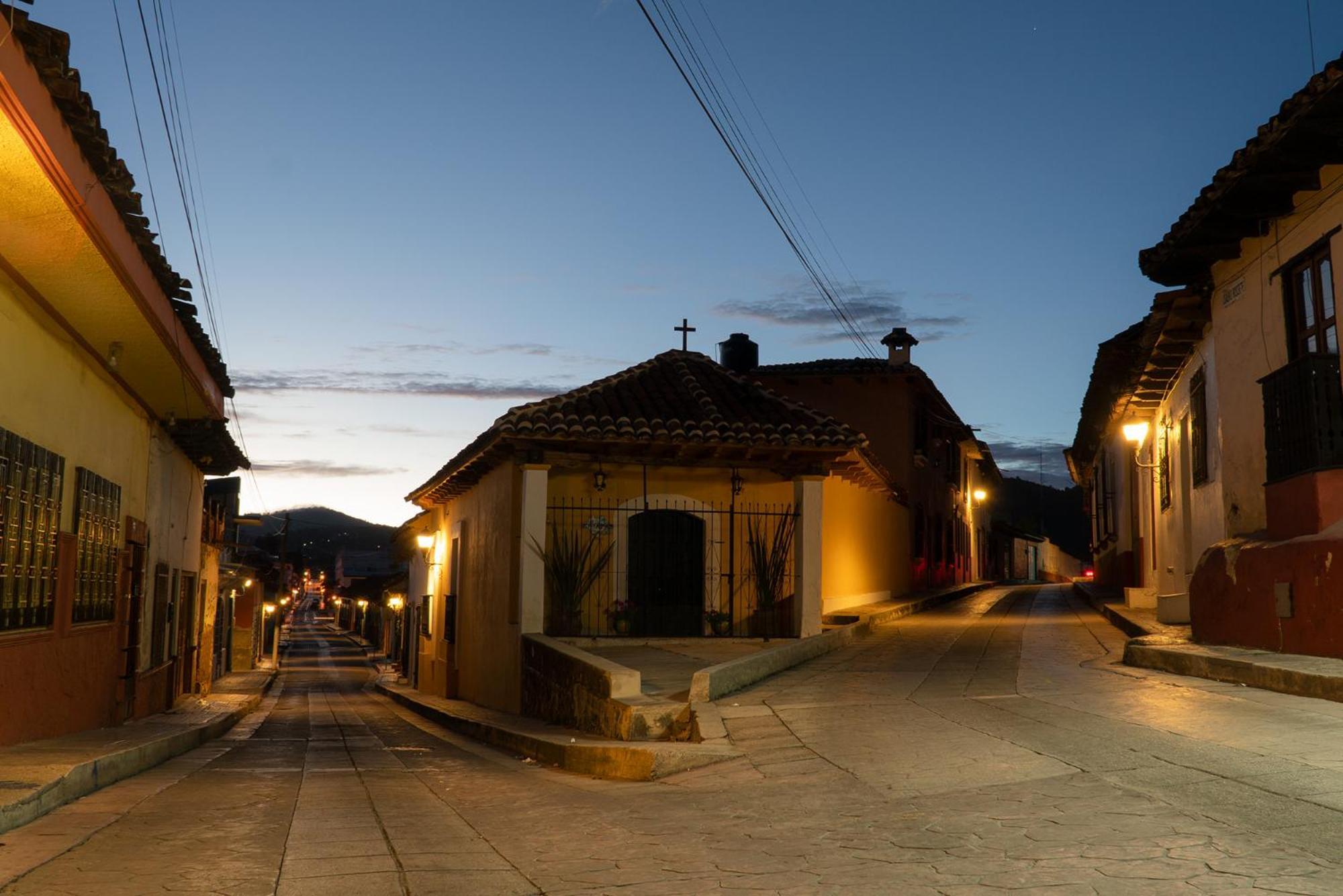 Na Hotel San Cristóbal de Las Casas المظهر الخارجي الصورة